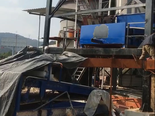磁选机，除铁器，涡电流分选机，永磁滚筒，磁选设备，山东烨凯磁电